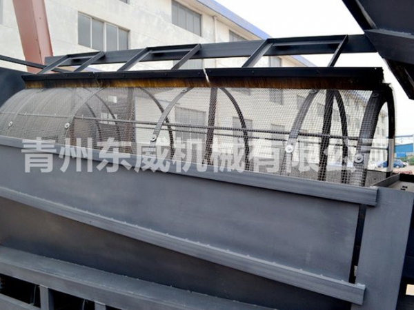 新款50型(xíng)篩沙機