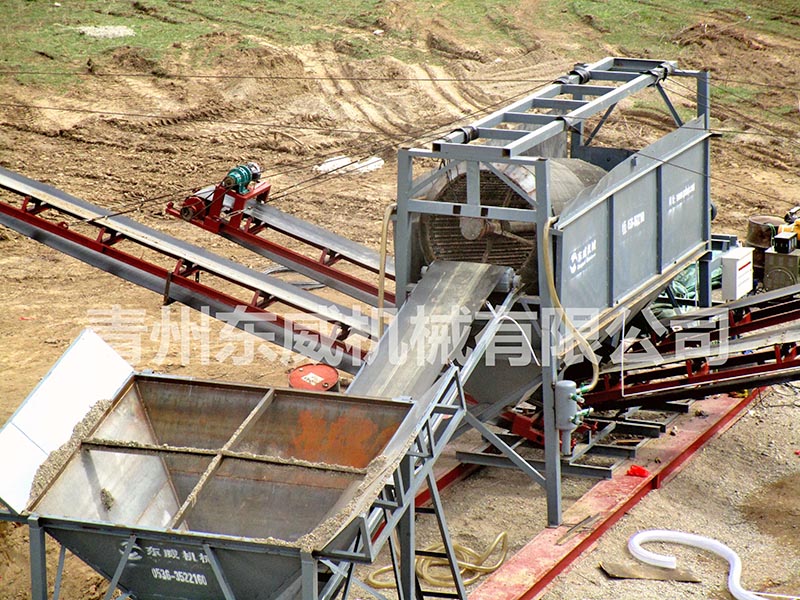 格爾木篩沙機應用（yòng）現場