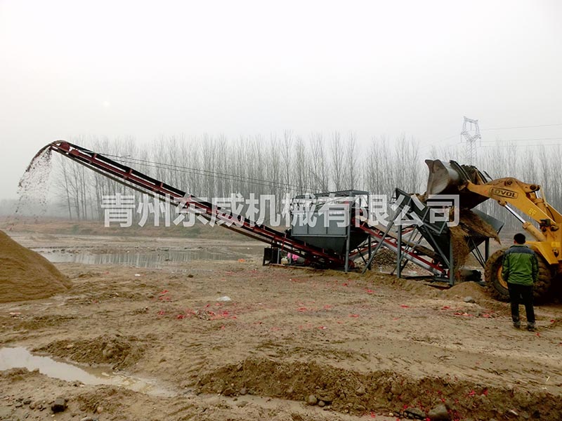 陝(shǎn)西渭南篩沙機(jī)應用現場(chǎng) 陝西渭南篩(shāi)沙機(jī)應用現場